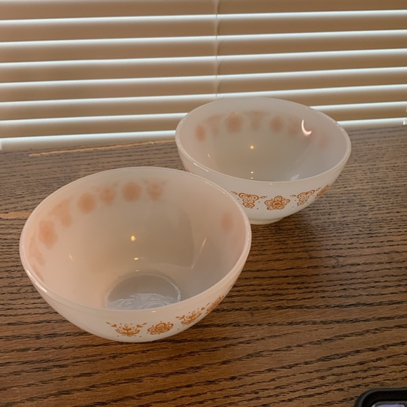 Two Termo Rey Butterfly Gold Bowls - Picture 5 of 5